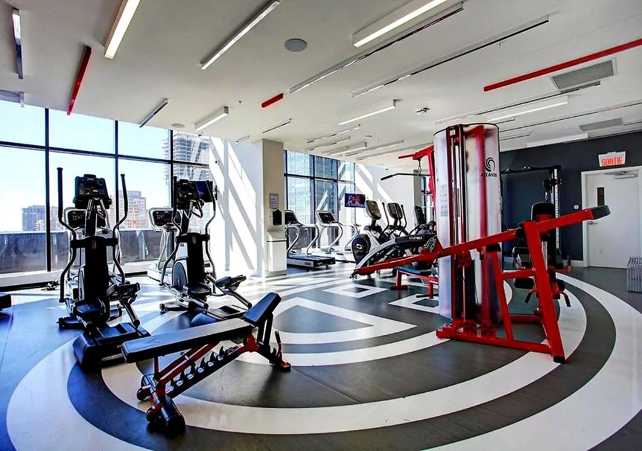 Spectacular Skyline Views - Downtown Montreal - Luxury Condo & Penthouse Apartment